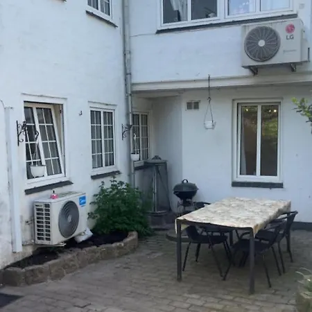 Apartamento Taet Pa Havnen *